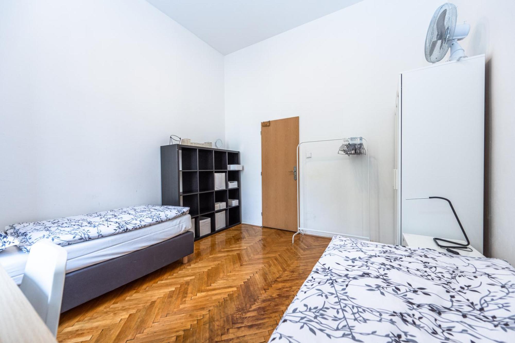 Apartments Safarikova 18 Prag Exterior foto
