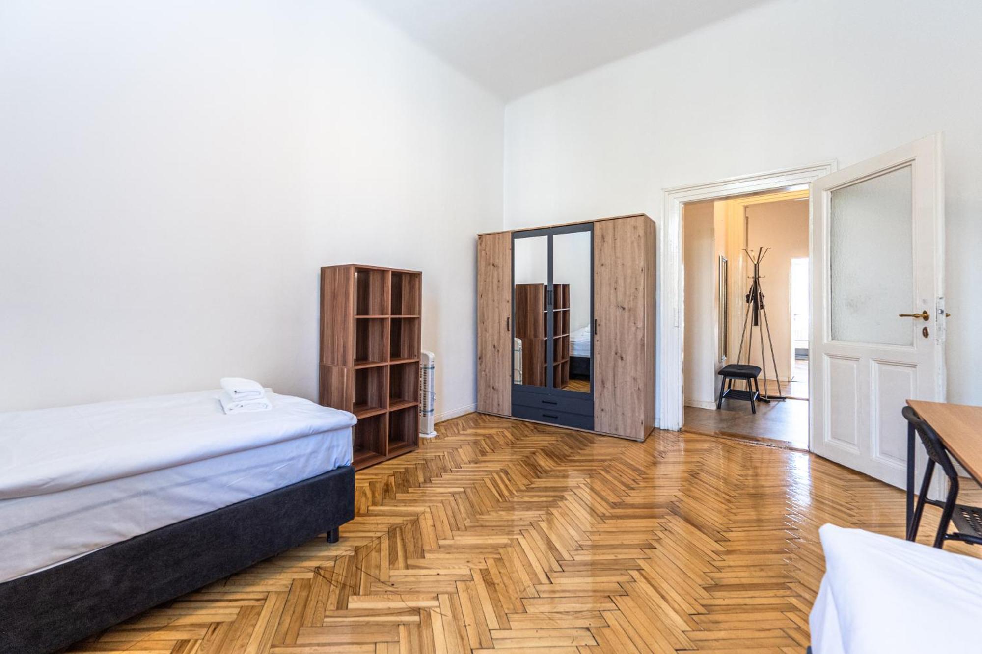 Apartments Safarikova 18 Prag Exterior foto