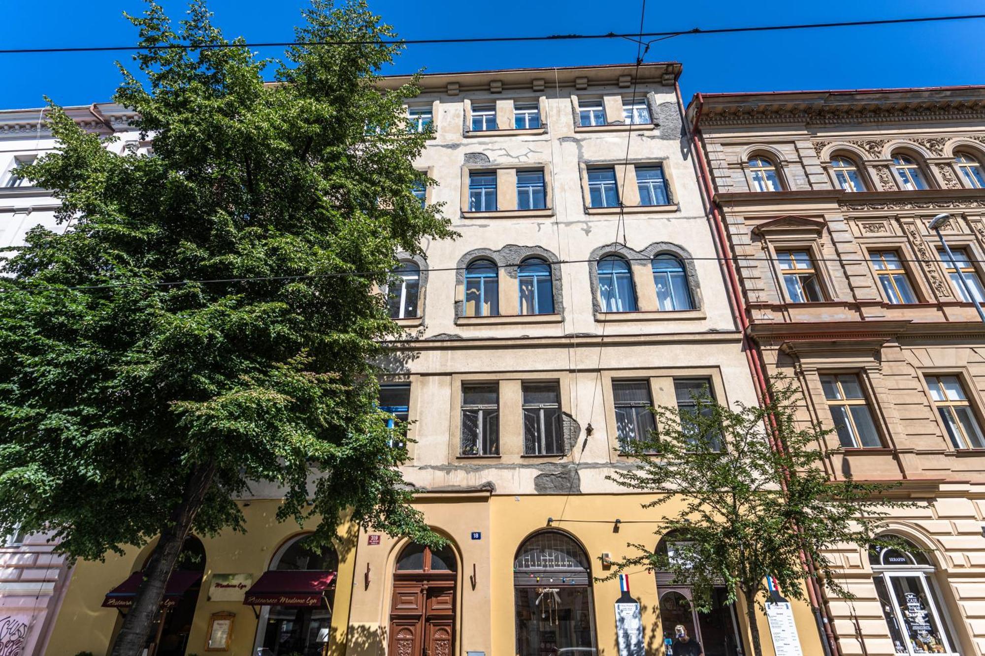 Apartments Safarikova 18 Prag Exterior foto